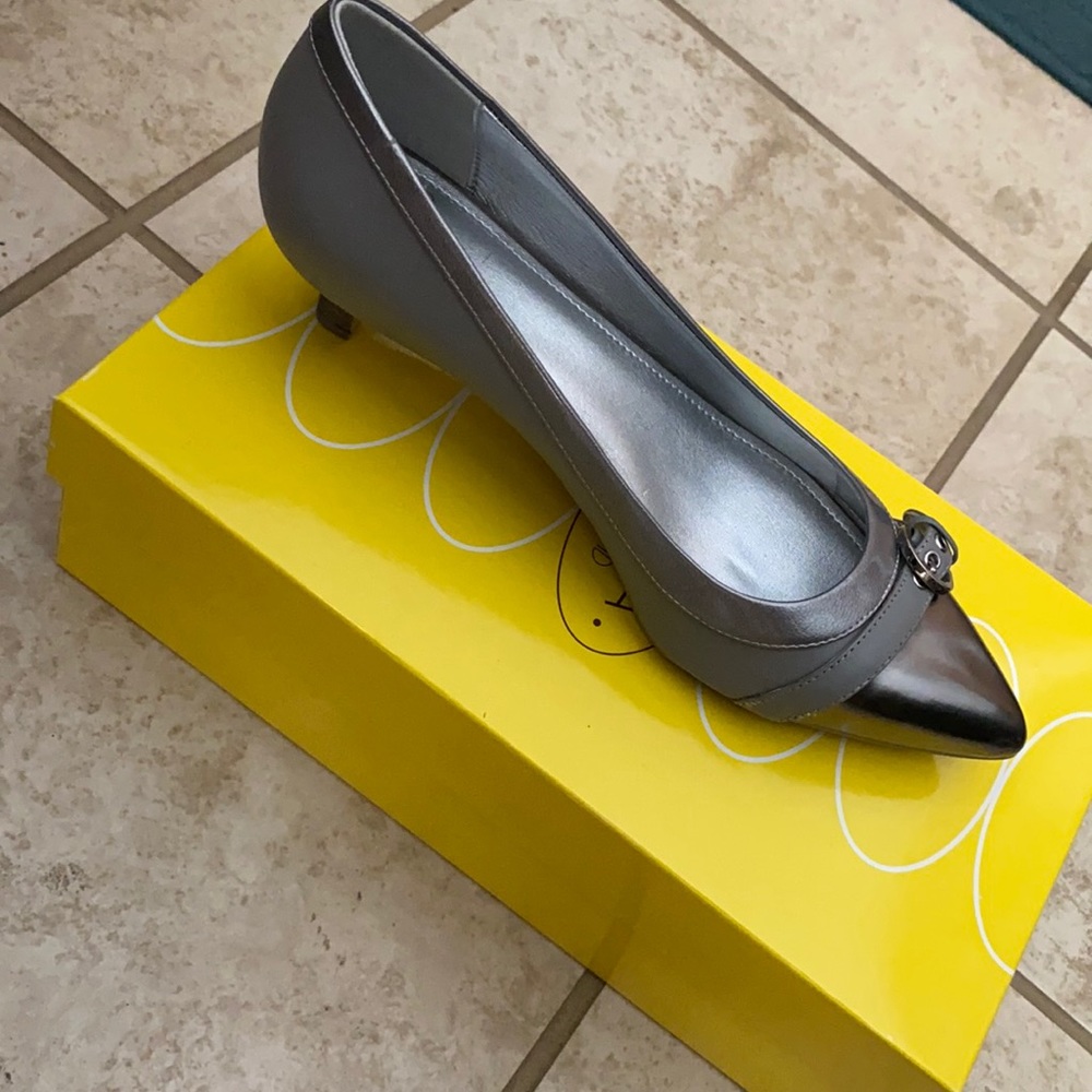 Circa Joan&David pumps